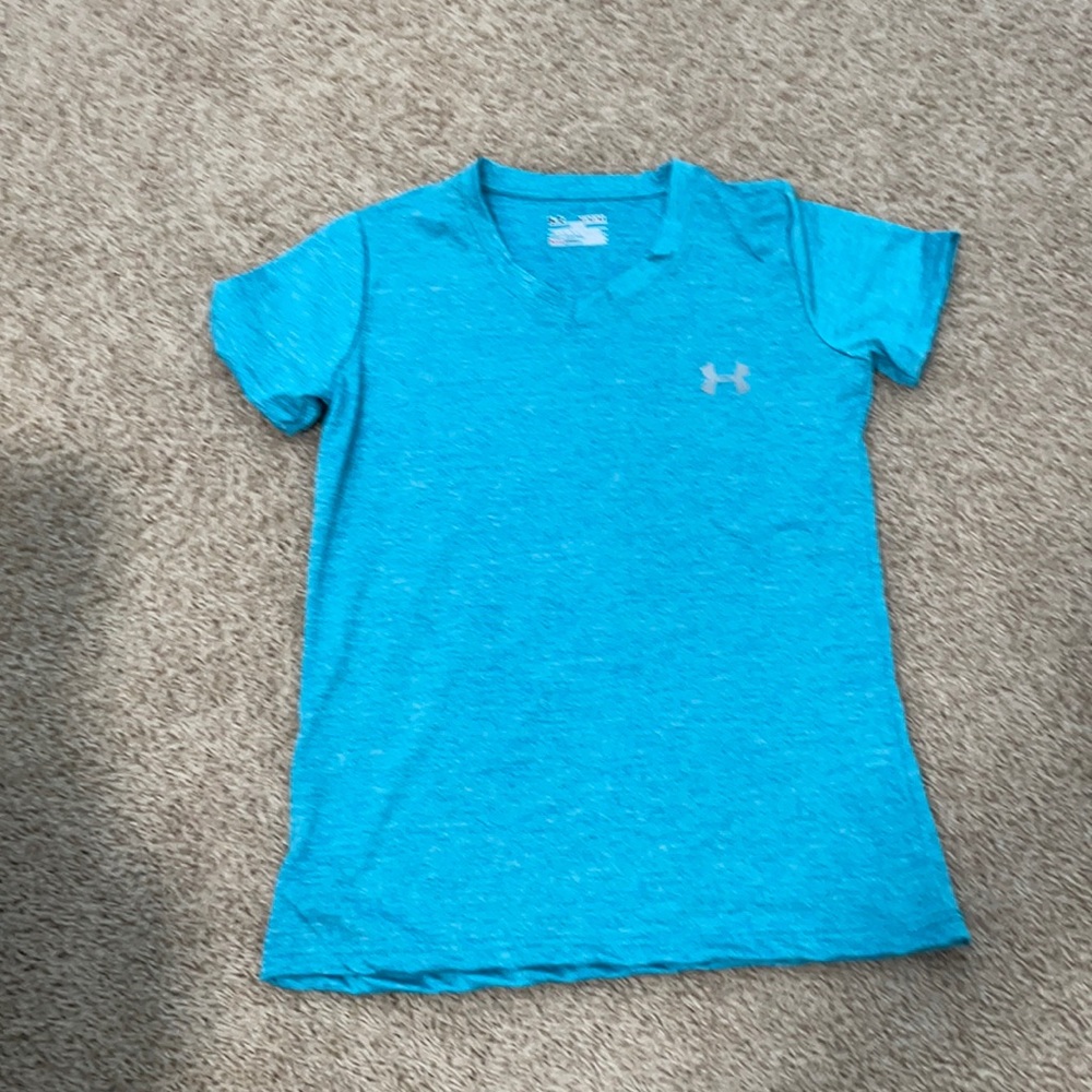 Medium under armor heat gear t-shirt